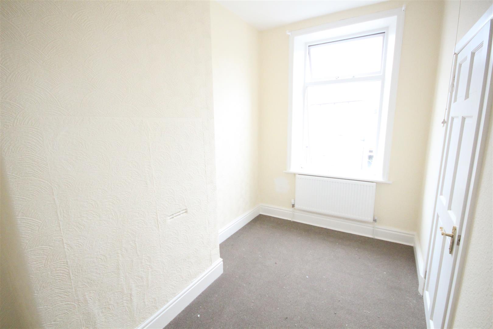 3 bedroom mid terrace house To Let in Barnoldswick - 2016-03-15 10.18.43-1.jpg